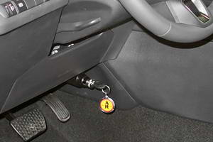 Bear-Lock korm�nyoszlop z�r - Toyota C-HR